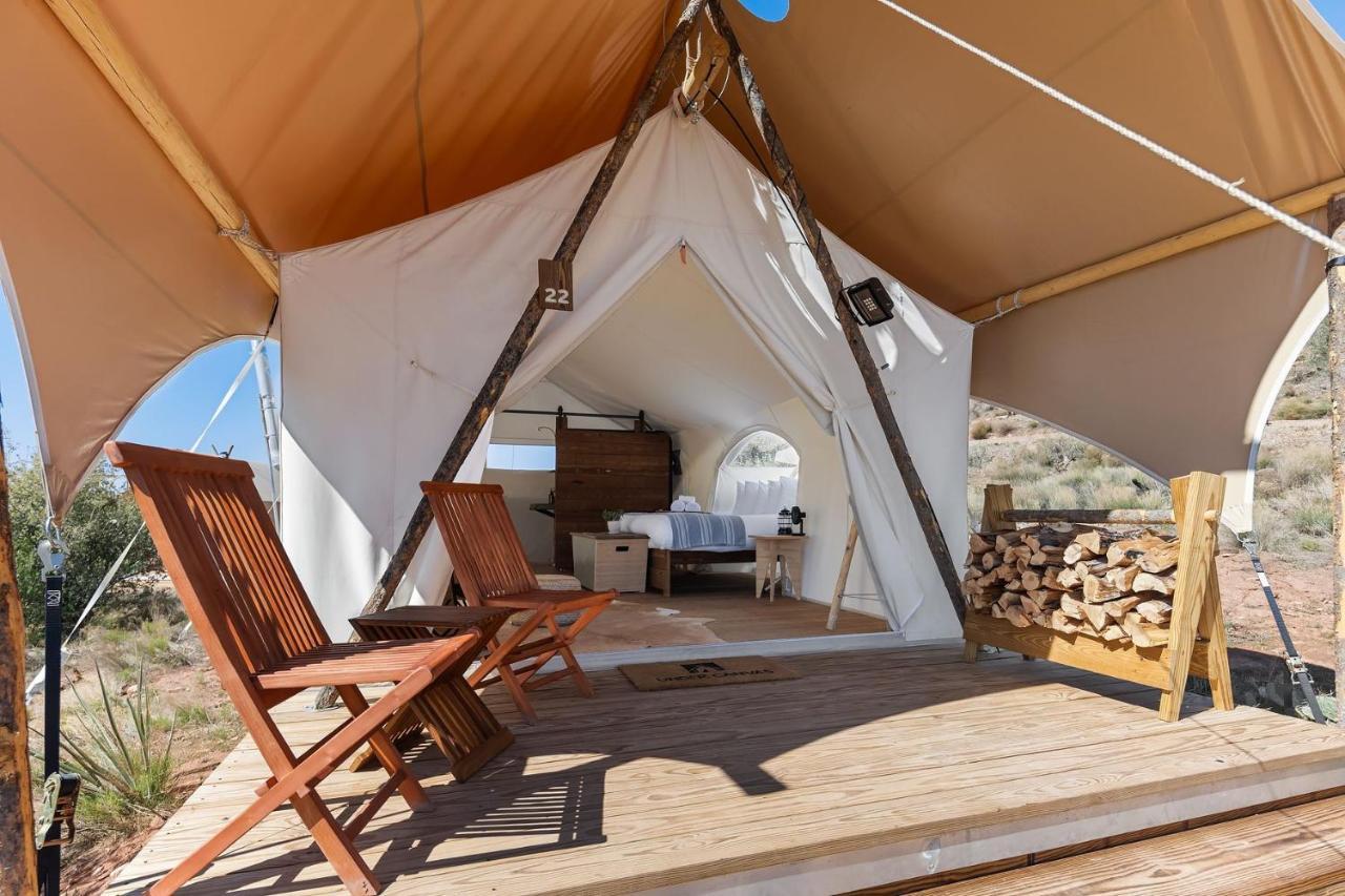 Under Canvas Zion Virgin Bagian luar foto